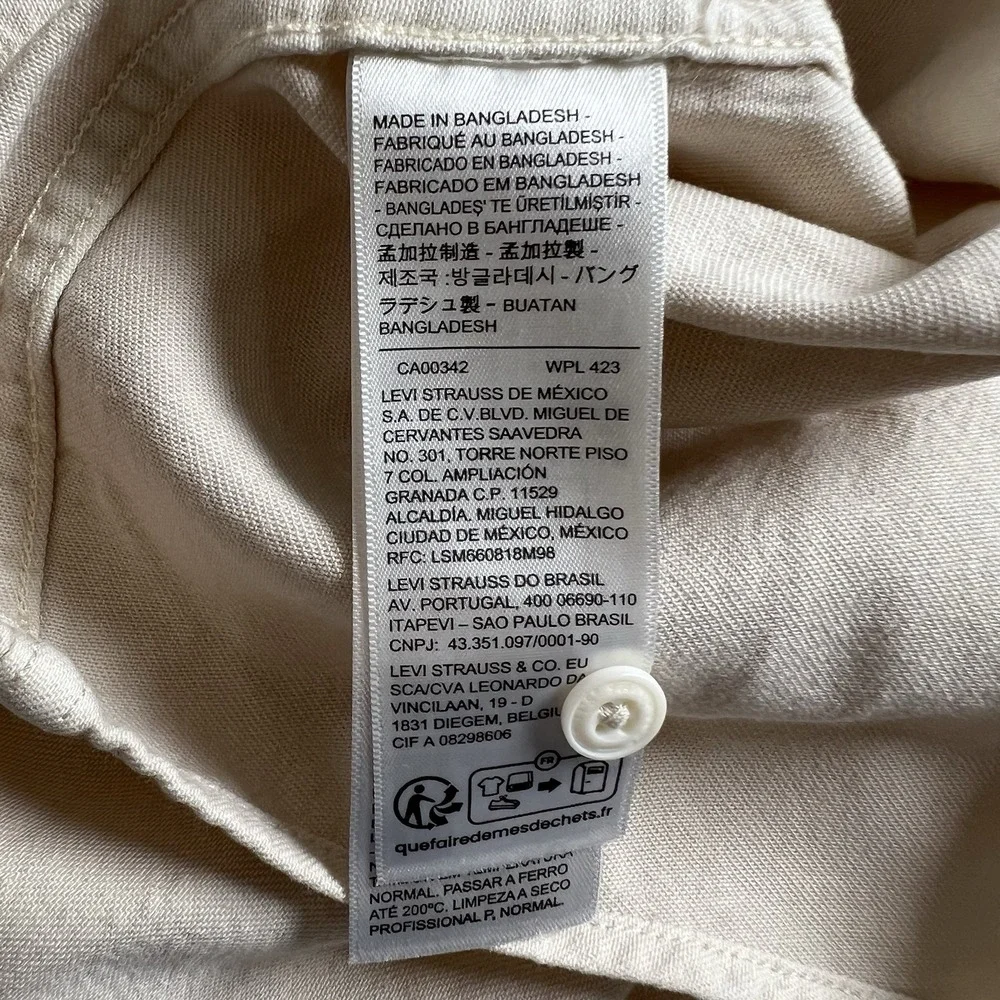 NWT Levis Mens XXL Beige Classic One Pockets Standard Fit Shirt Long Sleeve